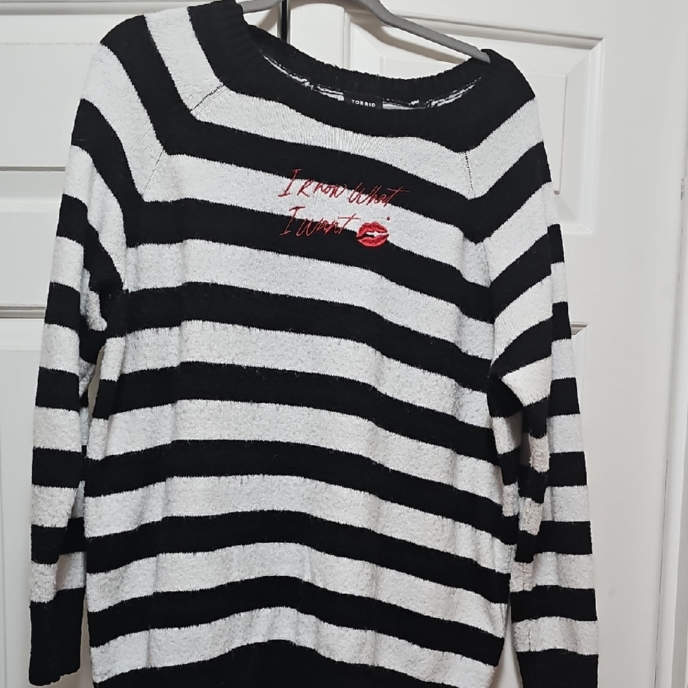 Torrid Marilyn Monroe Collection Black and White Knit Sweater